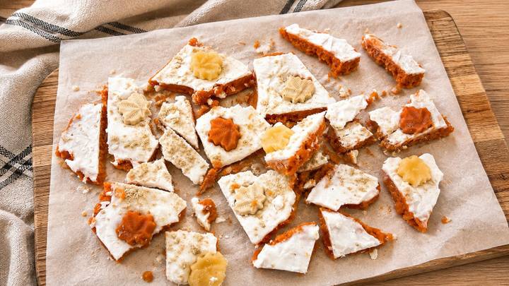 Frozen Dog Treats: Pumpkin and Greek Yogurt Bark