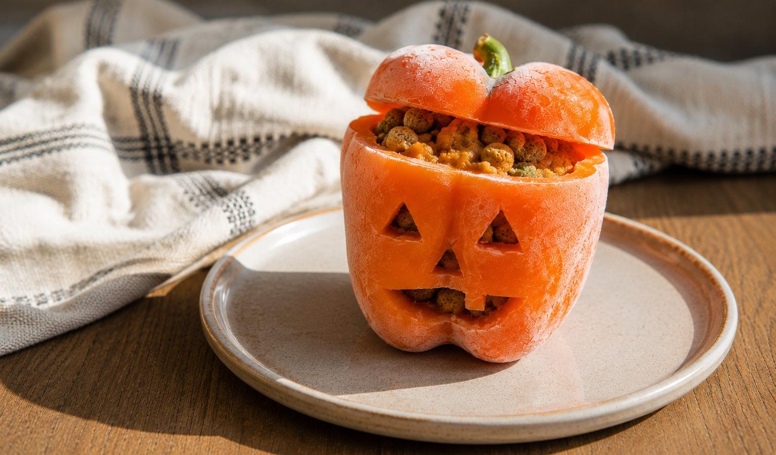 Halloween Dog Treats: Frozen Jack-O'-Lantern Pepper
