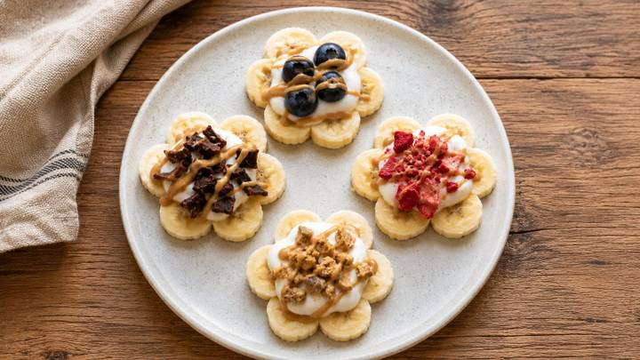 Frozen Dog Treats: Banana Flower Bites